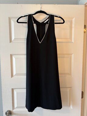 Alice and Olivia Halle Dress Black and Off White Size M